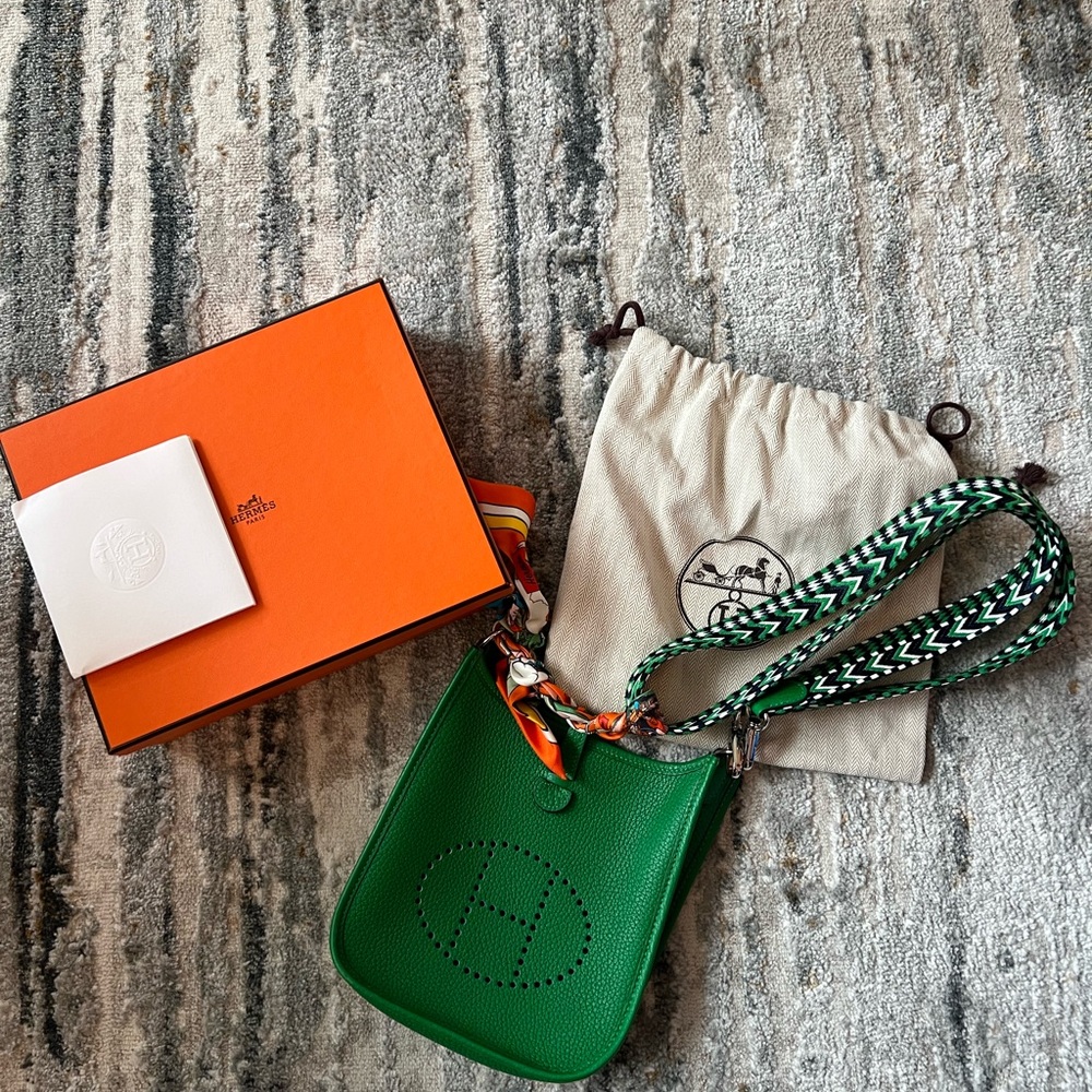 Hermes mini Evelyn, Twilly not included ‼️(SOLD‼️)
